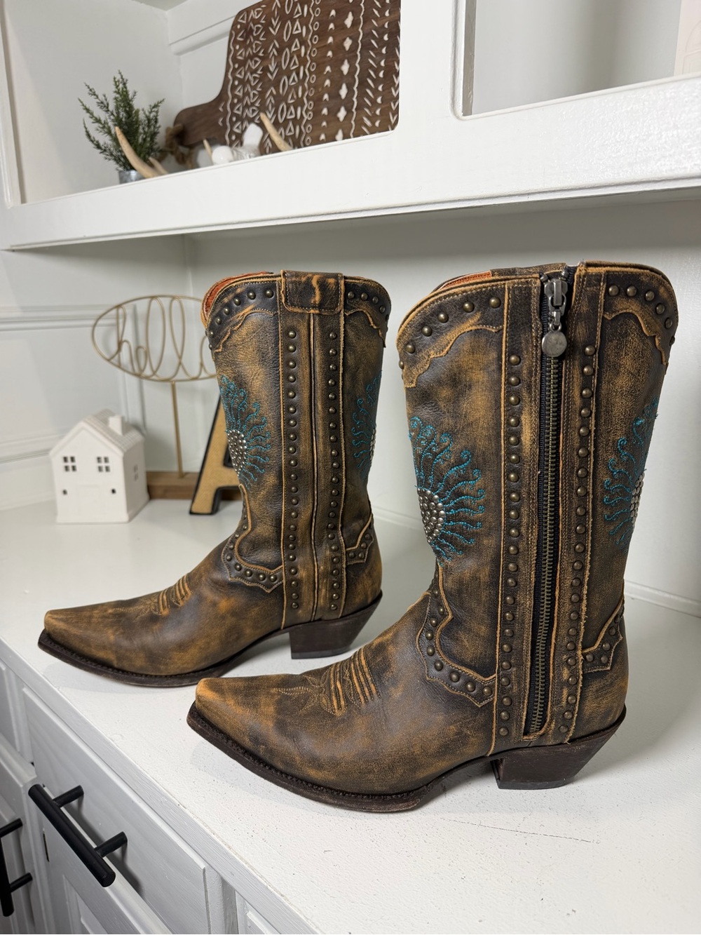 Dan Post Womens 9.5 Brown Leather Studded Snip Toe Cowboy Boots Turquoise